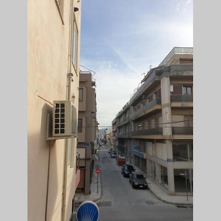 Central Studio Very Close To The Port Of Volos Exterior foto
