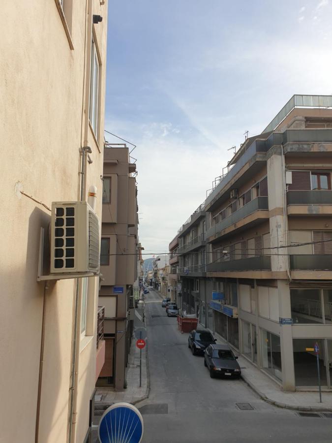 Central Studio Very Close To The Port Of Volos Exterior foto